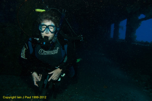 Karwella  diver inside
